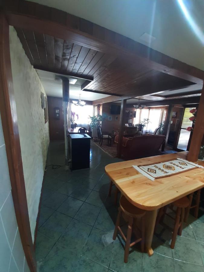 Hostal Victor 普孔 外观 照片